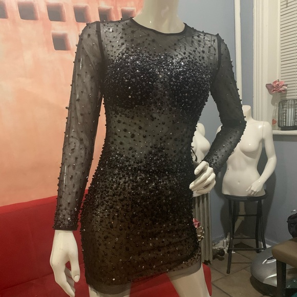 Bebé mesh sequin embellished dress - Picture 2 of 4